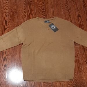 Men's Camel Sweater ptp 21 fits large